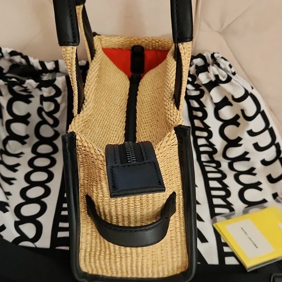 Final Price Drop Marc Jacobs Woven Tote Small - Picture 5 of 11